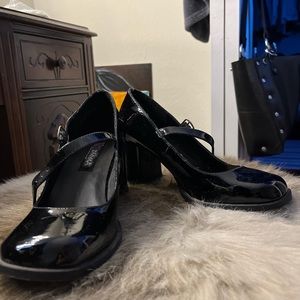 Brand new Fantazma Mary janes!!!